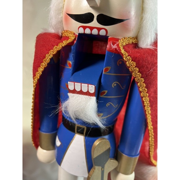 Timeless Treasures 20" Deluxe Wooden Nutcracker Soldier W/Red‎ Cape Handcrafted - Picture 8 of 9